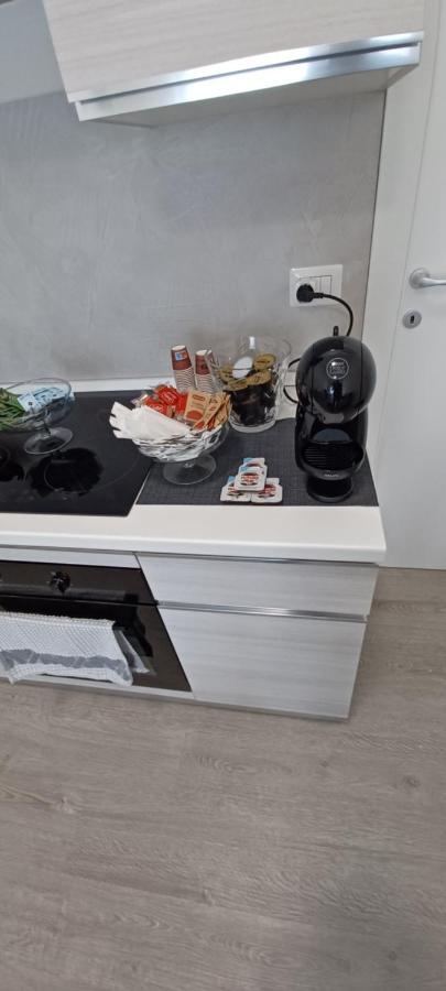 La Casa Di Peppe Apartment Bari Luaran gambar